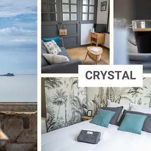 Crystal Apartment
